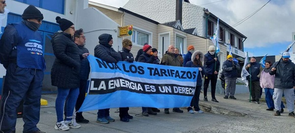  Protesta en Río Grande contra el Tarifazo de Gas: Organizaciones Rechazan el Aumento de Tarifas