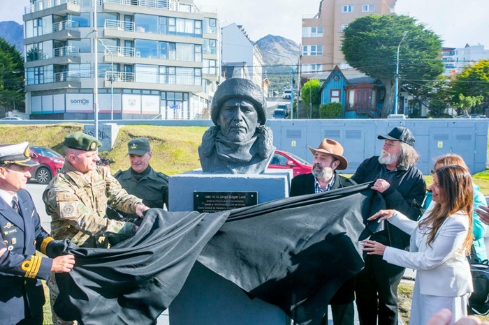 Ushuaia Celebra 121 Años de Presencia Argentina en la Antártida con Homenajes y Actividades Culturales.