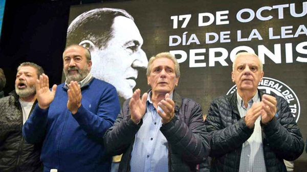 Acuña también prepara el camino para dejar la CGT y se profundiza el debate en Azopardo