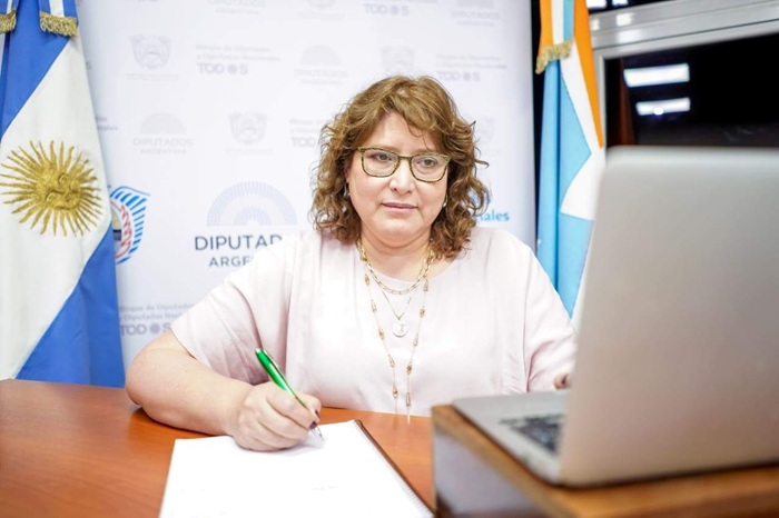 La política de la crueldad: el ajuste que pulveriza el salario y amenaza la industria fueguina_