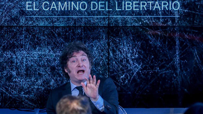 Del voto masivo al desencanto: el pueblo cuestiona las decisiones de Milei.