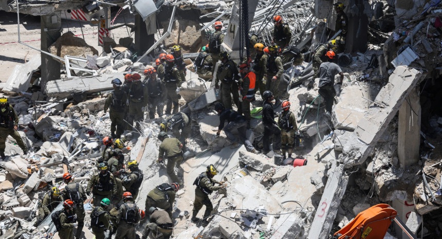 Las consecuencias de la escalada en Medio Oriente: los números de fallecidos en Israel e Irán por los ataques.