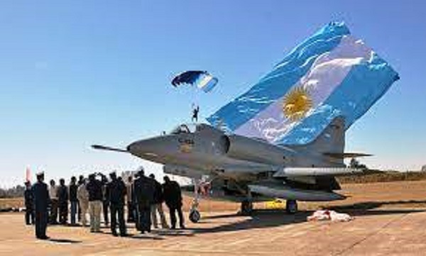 #Efemérides 10 de agosto: Un día como hoy... Recordamos los hechos que marcaron la historia.