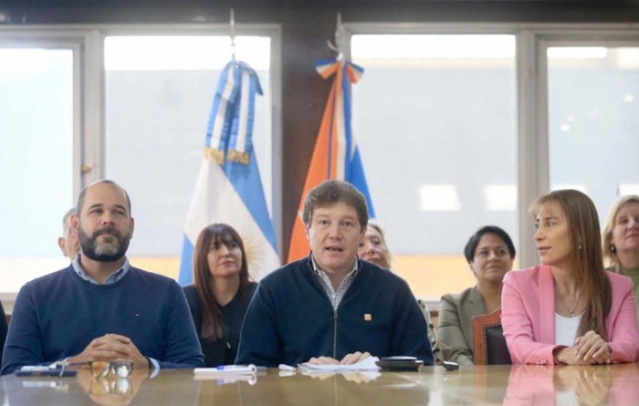 La municipalidad de  Ushuaia  acompaño el anuncio sobre la central electrica que proyecta el futuro energetico de la ciudad