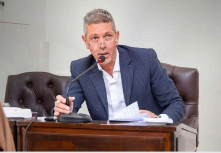 El legislador Löffler calificó de hipócrita al gobierno provincial