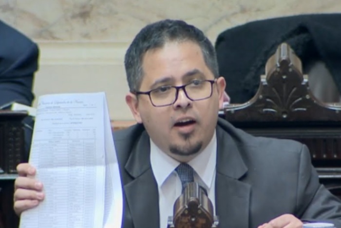 Escándalo en La Libertad Avanza: diputado exigía parte del sueldo de sus asesores para financiar el partido