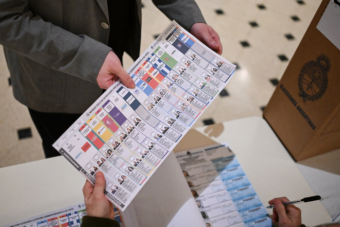 Buscando las razones del resultado: las consultoras explican qué paso el domingo en las urnas