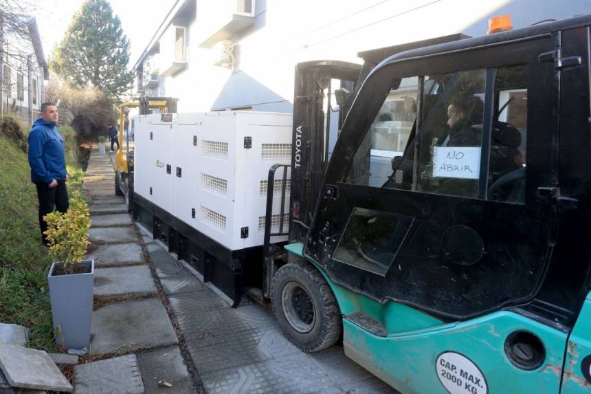 La municipalidad Ushuaia incorpora un grupo electrogeno para garantizar la continueidad de los servicios esenciales 