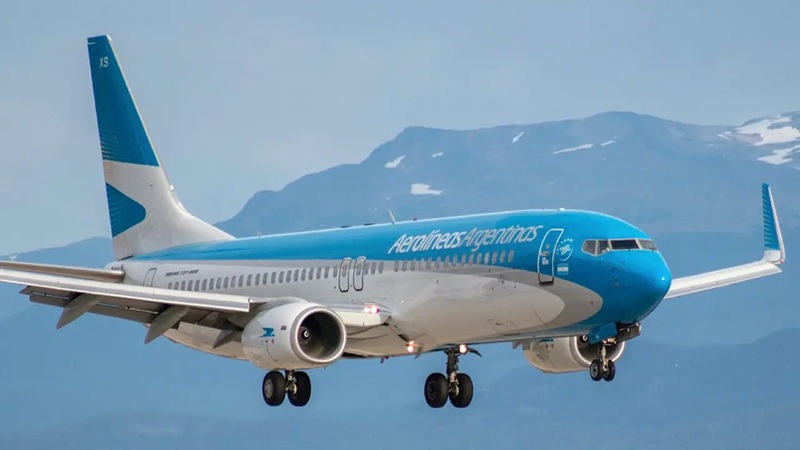 Aerolíneas Argentinas lanzó: «Aerolíneas Friday»con precios promocionales, beneficios exclusivos y facilidades de pago.