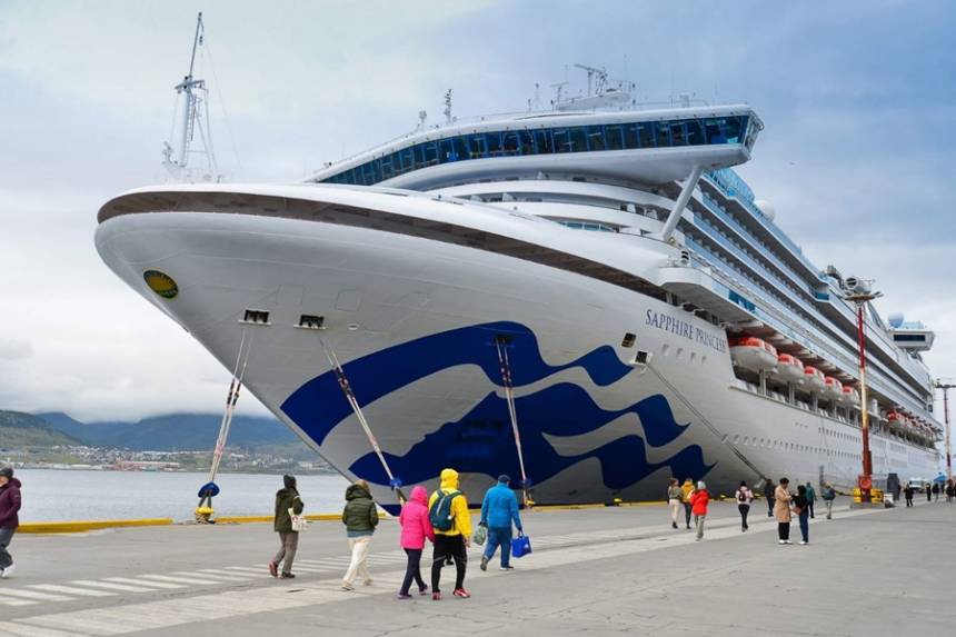 Más de 12.900 visitantes llegaron a Ushuaia durante el último fin de semana.