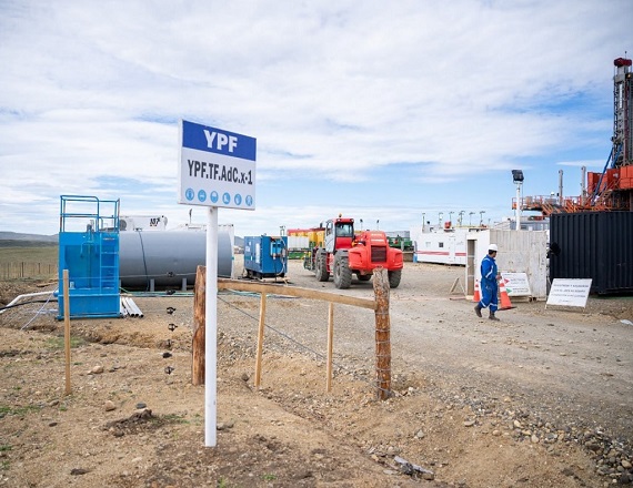 Admiten que ya no hay 500 trabajadores petroleros relacionados con YPF