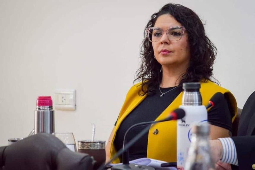 Yesica Garay: «Estamos ante un momento complejo que obliga a repensar el estado municipal»