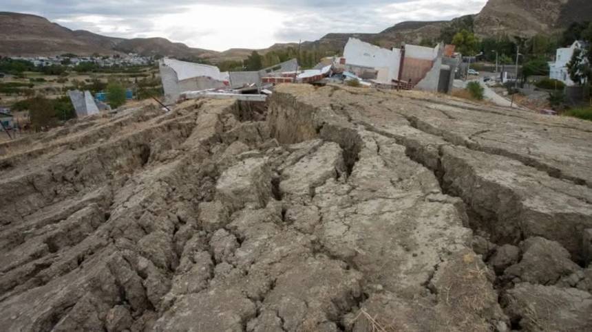 Catastrofe anunciada mas 90 familias evacuadas en Comodoro Rivadavia