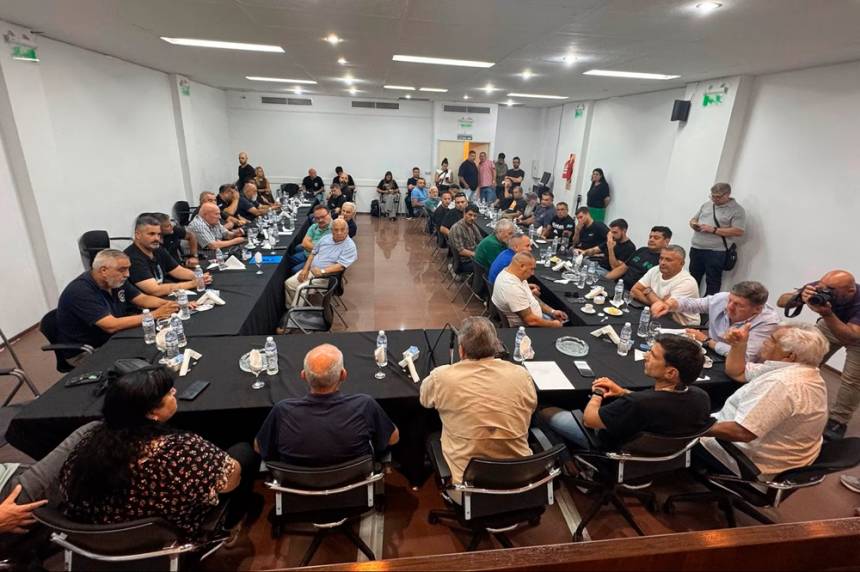 La CATT confirmó un paro para el miércoles.La reforma sólo favorece al sector empresarial