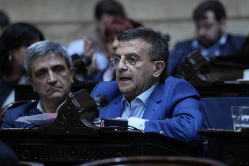  «No moderniza, retrocede»: Cisneros y su firme rechazo a la reforma laboral desde Diputados