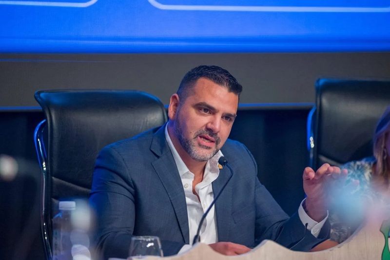 Walter Vuoto en la apertura de sesiones: “Gobernar es proteger a los fueguinos” y cuestionó el modelo económico nacional