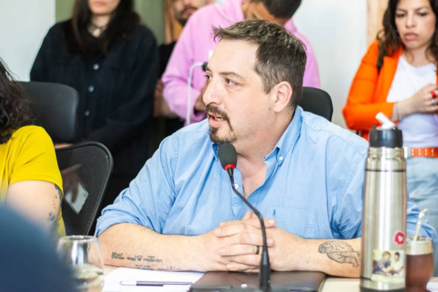 Pelloli cruzó a López y denunció una «maniobra para distraer» que busca instalar sospechas sin pruebas.