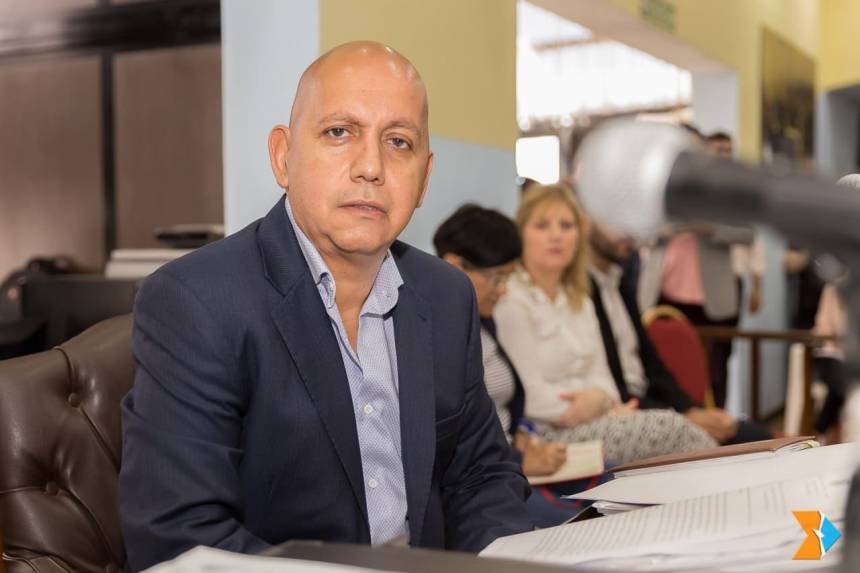 Una apertura de sesiones marcada por la falta de autocrítica y los silencios de gestión