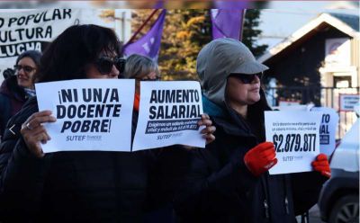 Conflicto docente: El SUTEF paró con el nuevo frente nacional y lanzó duras críticas a Melella y a las centrales sindicales