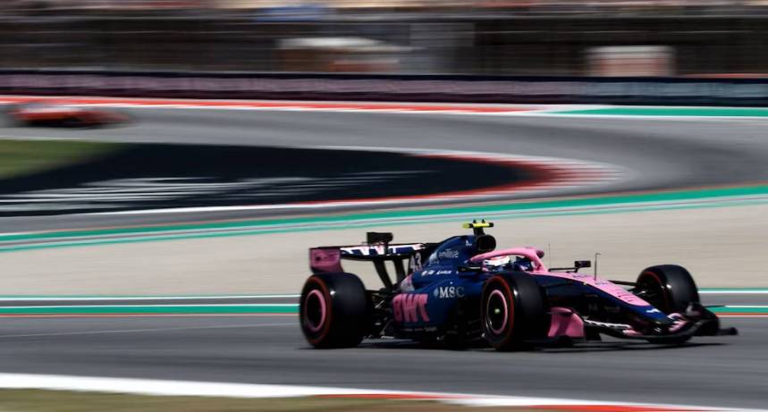Franco Colapinto cerró una gran actuación al finalizar 10° en el GP de Barcelona de F1: Hamilton ganó con Ferrari
