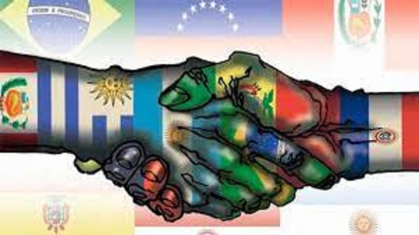 #Efemérides 12 de octubre: Un día como hoy... Recordamos los hechos que marcaron la historia.