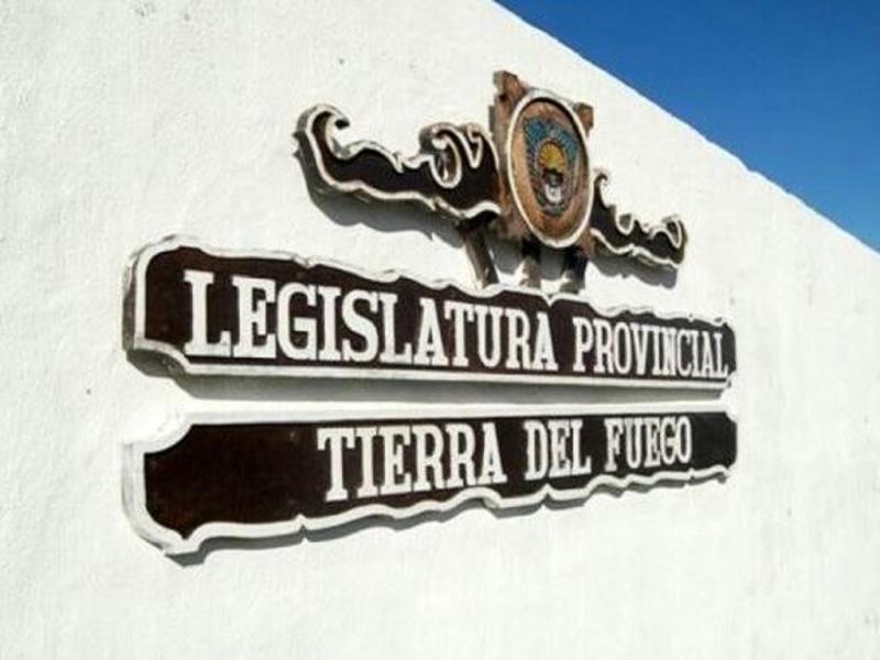 Legislatura fueguina: la Comisión de Presupuesto dictaminó el proyecto de financiamiento para la educación y buscará su sanción el lunes