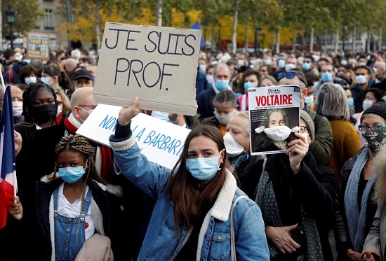 Horror en Francia :Decapitan a un profesor de Historia por mostrar la caricatura de Mahoma Foto: Reuters