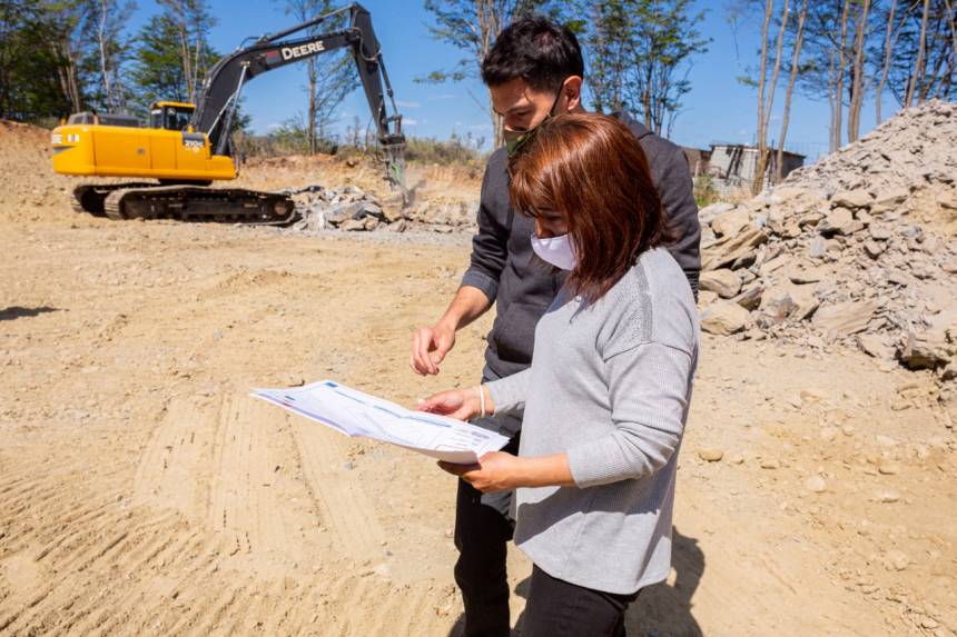 1° etapa de apertura calles e infraestructura y una 2° etapa de 44 soluciones habitacionales