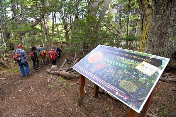 El INFUETUR recuerda las sendas habilitadas y recomentdaciones para visitar del Parque Nacional Tierra del Fuego