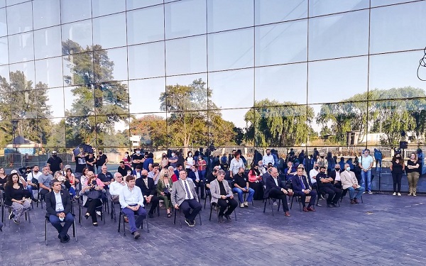 El Gobernador Melella participo del acto por la Soberanía Nacional en el museo de Malvinas