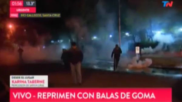 reprimen con balas de goma