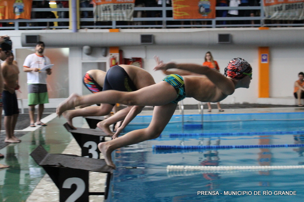 Primer fecha del Circuito Patagónico de Natación