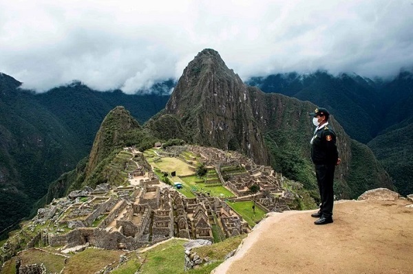 Los documentos de los colonos españoles mencionan el antiguo pueblo de Huayna Picchu y no hay absolutamente ninguna referencia a una ciudad llamada Machu Picchu (AFP).