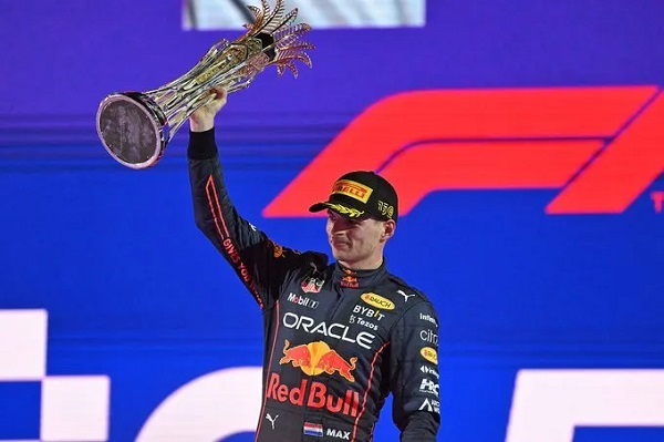 El campeón Max Verstappen ganó el Gran Premio de Arabia Saudita de Fórmula 1