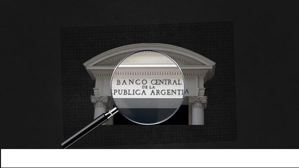 Una eventual salida de dólares del sistema bancario tendría como primer afectado al Banco Central, dado que alteraría su volumen de reservas