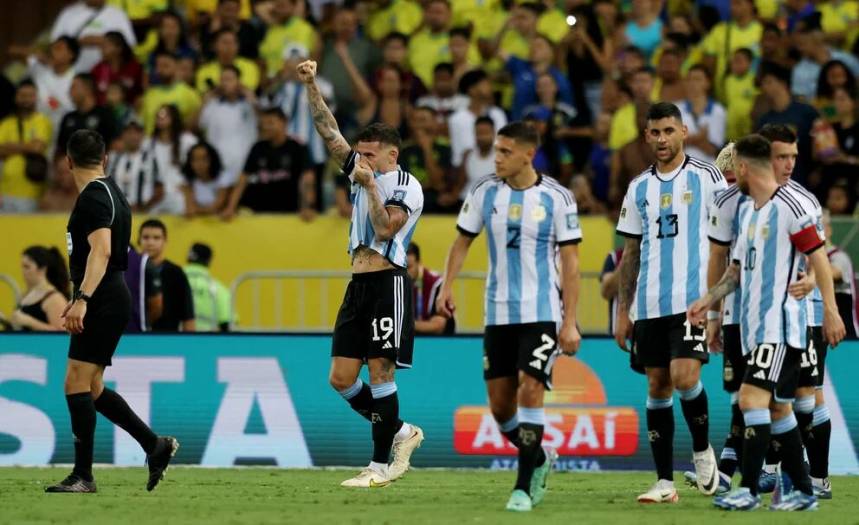 Argentina volvió a hacer historia: venció 1-0 a Brasil y es el primer equipo que le ganó como visitante por Eliminatorias