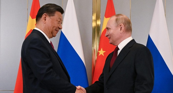 Vladimir Putin y Xi Jinping. Foto: Reuters