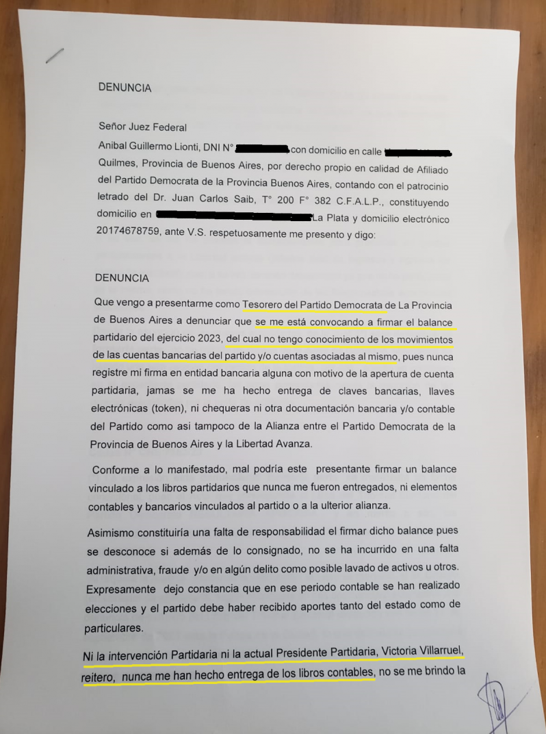 Denuncia del tesorero del Partido Demócrata, Aníbal Lionti