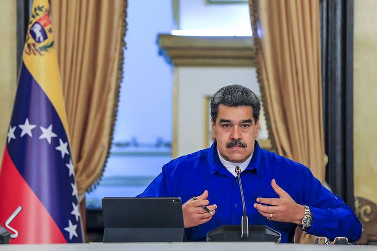 Maduro dijo que llamará al diálogo nacional tras su reelección