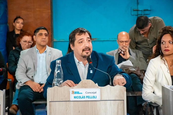 Pelloli: «No se puede criticar a Milei y después votarle todo».