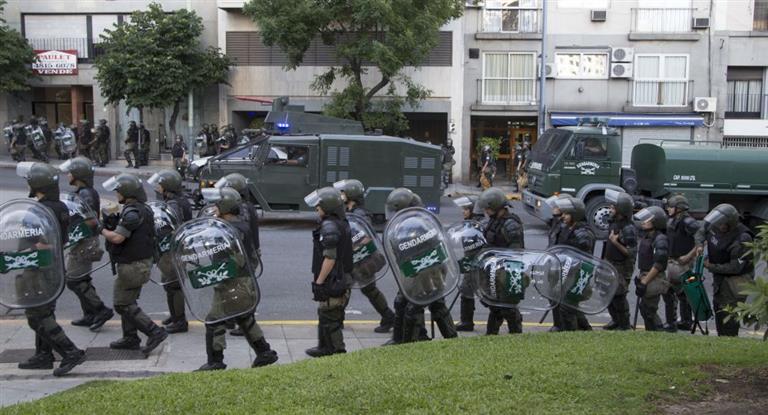  Efectivos de Gendarmería participan del operativo de seguridad por la cumbre de la OMC.